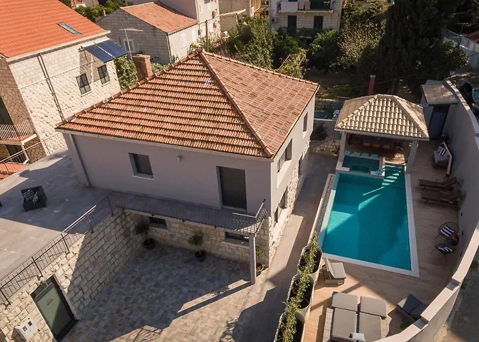 Villa Vikor *